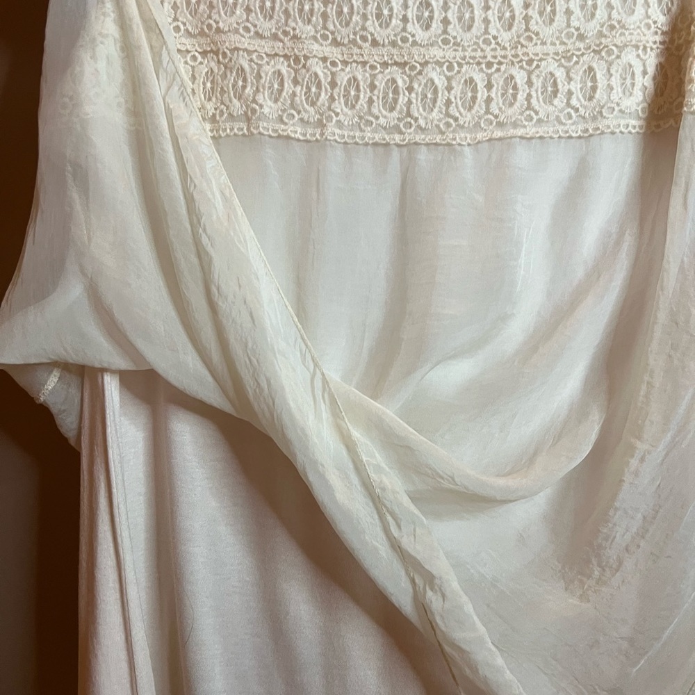 Giuliano sleeveless silk blouse-Size M-Used but Good Condition - Picture 6 of 6